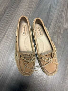 Sperry Women's Tan Leather Boat Loafers
